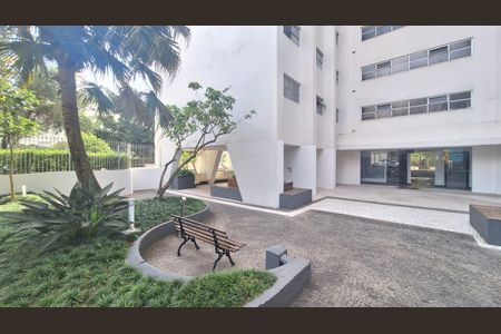 Apartamento para alugar com 117m², 3 quartos e 1 vagaÁrea comum