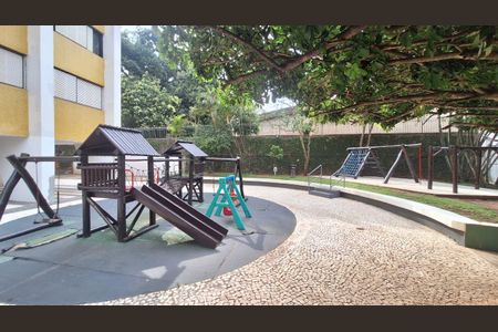 Apartamento para alugar com 117m², 3 quartos e 1 vagaÁrea comum - Playground