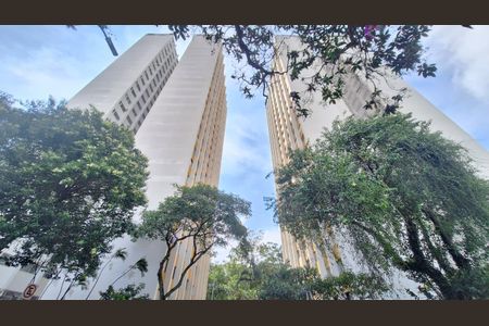 Apartamento para alugar com 117m², 3 quartos e 1 vagaFachada