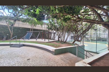 Apartamento para alugar com 117m², 3 quartos e 1 vagaÁrea comum