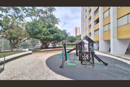 Apartamento para alugar com 117m², 3 quartos e 1 vagaÁrea comum - Playground