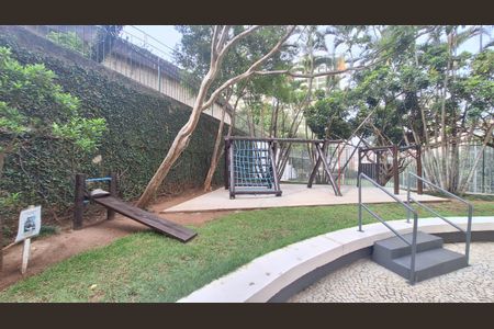 Apartamento para alugar com 117m², 3 quartos e 1 vagaÁrea comum - Playground