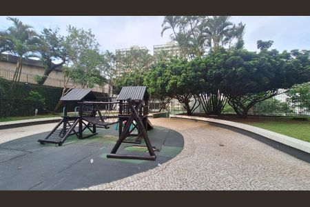 Apartamento para alugar com 117m², 3 quartos e 1 vagaÁrea comum - Playground