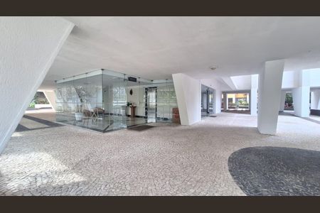 Apartamento para alugar com 117m², 3 quartos e 1 vagaÁrea comum