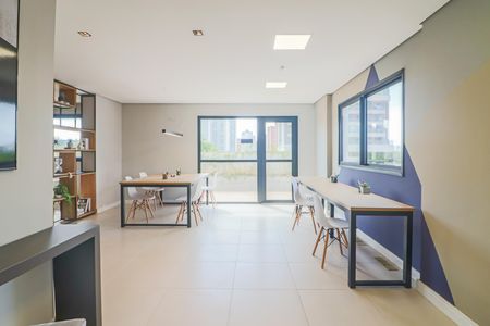 Apartamento para alugar com 40m², 2 quartos e sem vaga Apartamento para alugar com 40m², 2 quartos e sem vagaÁrea comum - Salão de festas