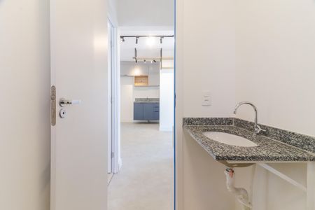 Apartamento para alugar com 40m², 2 quartos e sem vaga Apartamento para alugar com 40m², 2 quartos e sem vagaBanheiro