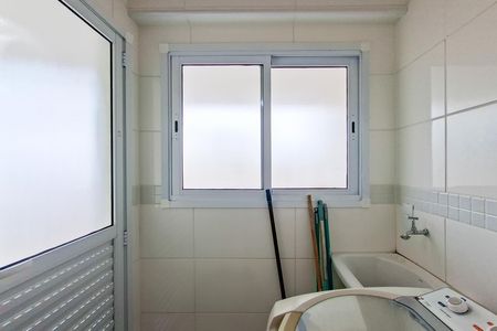 Apartamento para alugar com 77m², 2 quartos e 1 vagaÁrea de Serviço