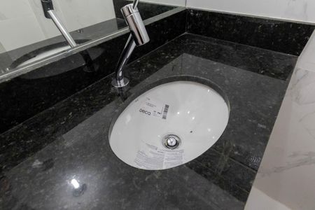 Apartamento à venda com 91m², 2 quartos e 1 vagaBanheiro 2