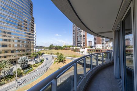 Apartamento para alugar com 70m², 1 quarto e 2 vagasVaranda