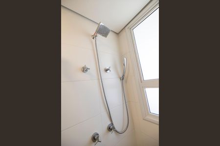 Apartamento para alugar com 70m², 1 quarto e 2 vagasBanheiro da Suíte