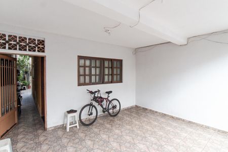 Casa para alugar com 48m², 2 quartos e 1 vagaGaragem