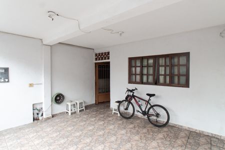 Casa para alugar com 48m², 2 quartos e 1 vagaGaragem