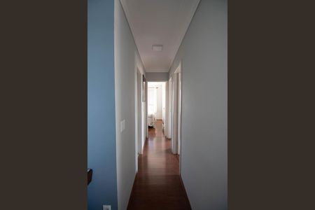 Apartamento à venda com 68m², 3 quartos e 1 vagaCorredor