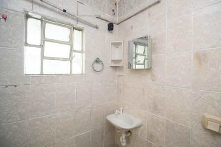 Casa para alugar com 70m², 2 quartos e 1 vagaBanheiro