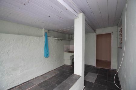 Casa para alugar com 70m², 2 quartos e 1 vagaÁrea de Serviço