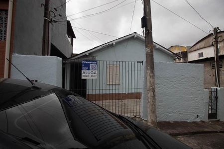 Casa para alugar com 70m², 2 quartos e 1 vagaFachada / Placa