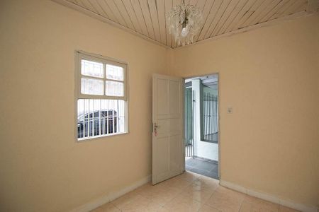 Sala de casa para alugar com 2 quartos, 70m² em Vila Gustavo, São Paulo