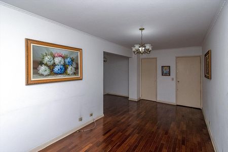 Sala de apartamento à venda com 3 quartos, 75m² em Vila Gumercindo, São Paulo