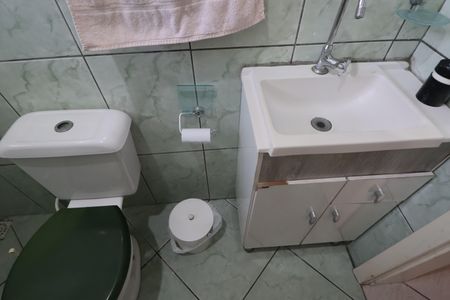 Casa à venda com 195m², 4 quartos e 5 vagasBanheiro Social