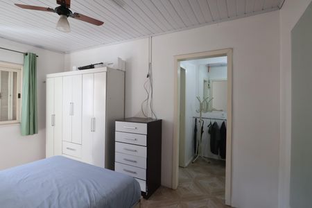 Casa à venda com 195m², 4 quartos e 5 vagasSuíte