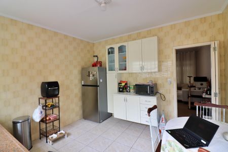 Casa à venda com 120m², 3 quartos e 2 vagasCozinha 