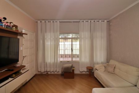 Casa à venda com 120m², 3 quartos e 2 vagasSala 