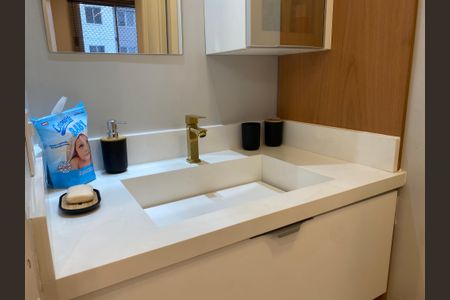 Apartamento à venda com 42m², 2 quartos e sem vagaBanheiro