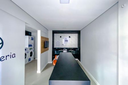 Apartamento à venda com 42m², 2 quartos e sem vagaÁrea comum