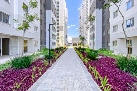 Apartamento à venda com 42m², 2 quartos e sem vagaÁrea comum