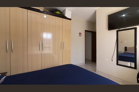 Casa à venda com 300m², 3 quartos e 2 vagas Casa à venda com 300m², 3 quartos e 2 vagasSuíte 2