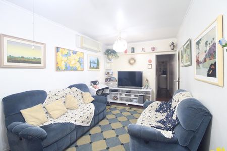 Sala de casa para alugar com 3 quartos, 150m² em Jardim Santo Antoninho, São Paulo