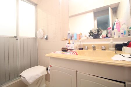 Casa à venda com 150m², 3 quartos e 2 vagasBanheiro Suíte