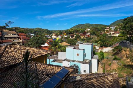 Casa de condomínio à venda com 280m², 4 quartos e 2 vagasVista da Suíte