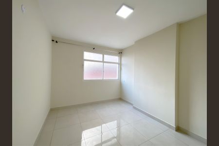 Sala de apartamento à venda com 1 quarto, 45m² em Floresta, Belo Horizonte