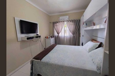 Casa de Condomínio à venda com 4 quartos, 200m² em Taquara, Rio de Janeiro