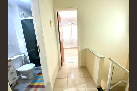 Casa à venda com 53m², 2 quartos e 1 vaga