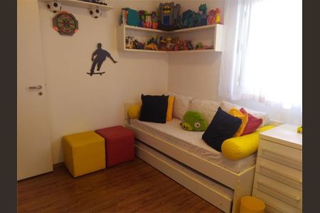 Casa à venda com 3 quartos, 151m² em Umuarama, São Paulo