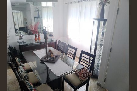 Casa à venda com 3 quartos, 151m² em Umuarama, São Paulo