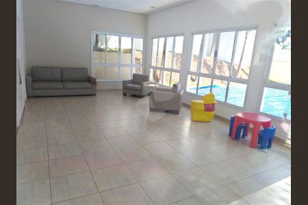 Casa à venda com 3 quartos, 151m² em Umuarama, São Paulo