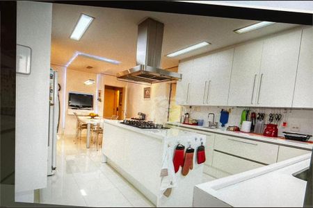 Apartamento à venda com 3 quartos, 329m² em Alto da Boa Vista, São Paulo