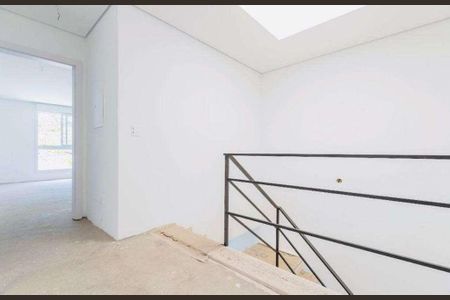 Casa à venda com 4 quartos, 424m² em Jardim Cordeiro, São Paulo