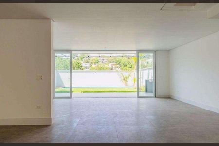 Casa à venda com 4 quartos, 424m² em Jardim Cordeiro, São Paulo