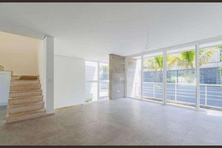 Casa à venda com 4 quartos, 424m² em Jardim Cordeiro, São Paulo