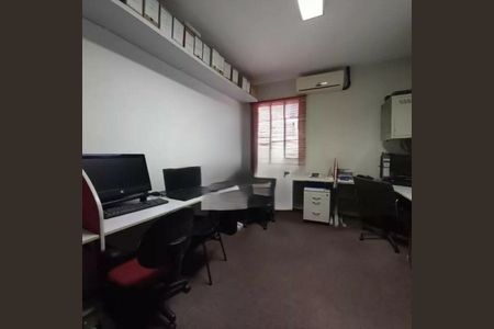 Casa à venda com 3 quartos, 122m² em Vila Mariana, São Paulo