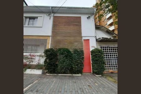 Casa à venda com 122m², 3 quartos e sem vaga