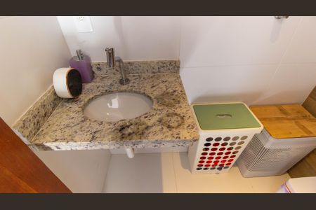 Casa à venda com 140m², 3 quartos e 2 vagas Casa à venda com 140m², 3 quartos e 2 vagasBanheiro de Serviço