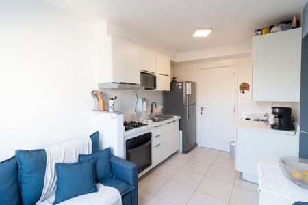 Sala/Cozinha de apartamento à venda com 2 quartos, 32m² em Jardim Celeste, São Paulo