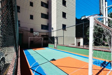 Apartamento à venda com 82m², 3 quartos e 1 vaga Apartamento à venda com 82m², 3 quartos e 1 vagaQuadra