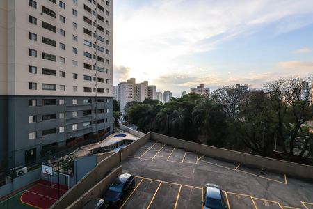 Sacada de apartamento à venda com 3 quartos, 82m² em Vila Vermelha, São Paulo