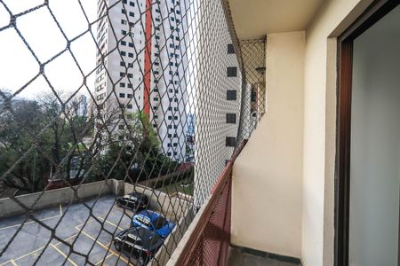 Sacada de apartamento à venda com 3 quartos, 82m² em Vila Vermelha, São Paulo